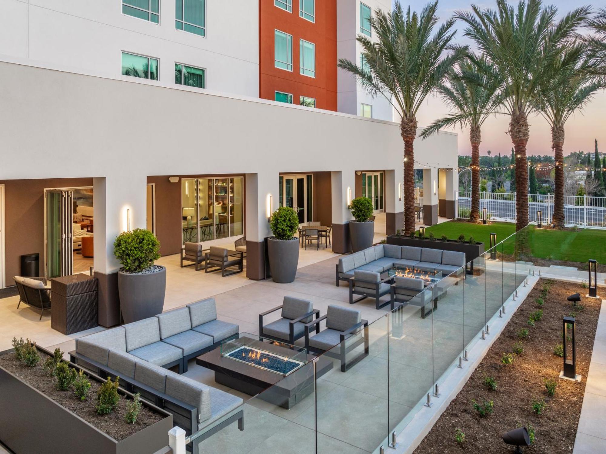 Springhill Suites By Marriott Chula Vista Eastlake Exterior foto